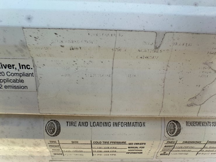 2013-coachmen-catalina-travel-trailer-image-12