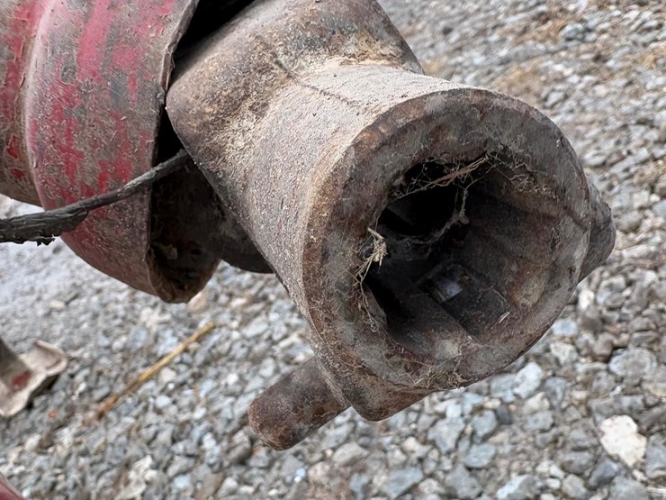 new-holland-273-image-10