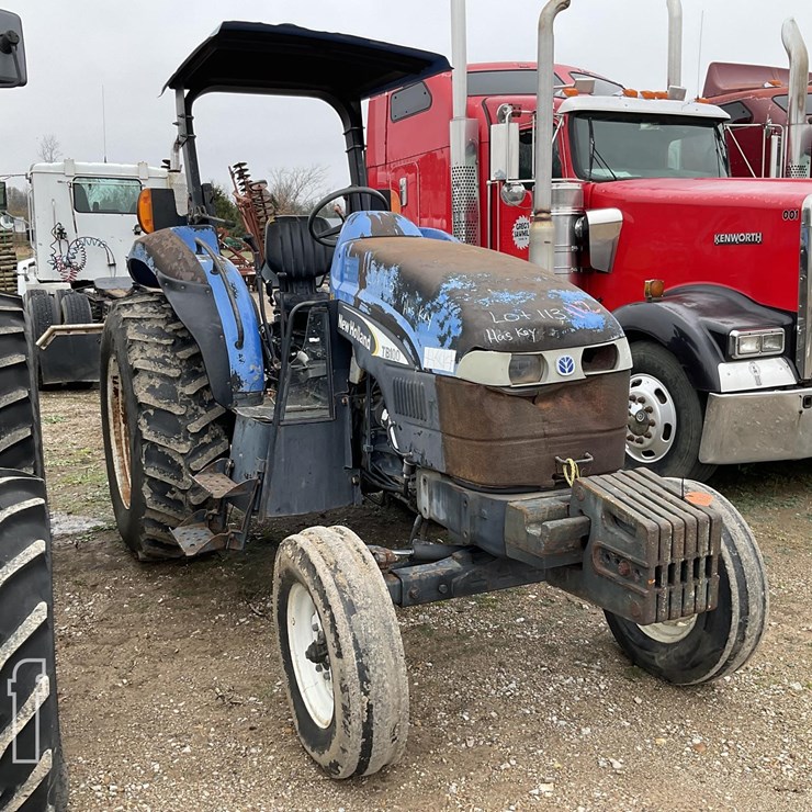 NEW HOLLAND TB100