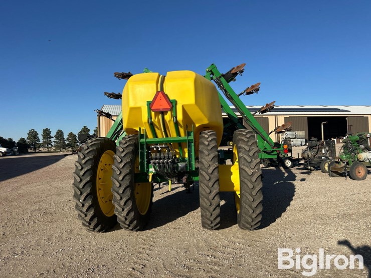 john-deere-2630-image-6