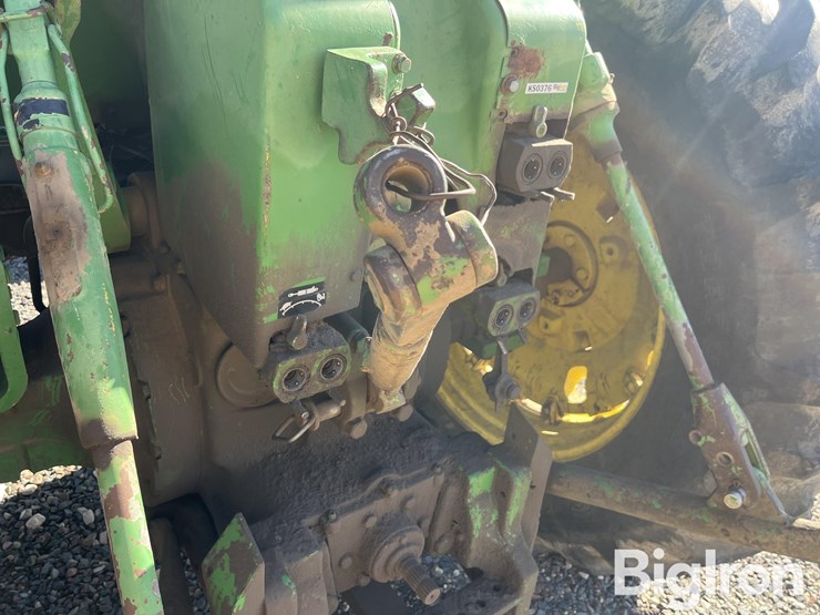 john-deere-4520-image-10