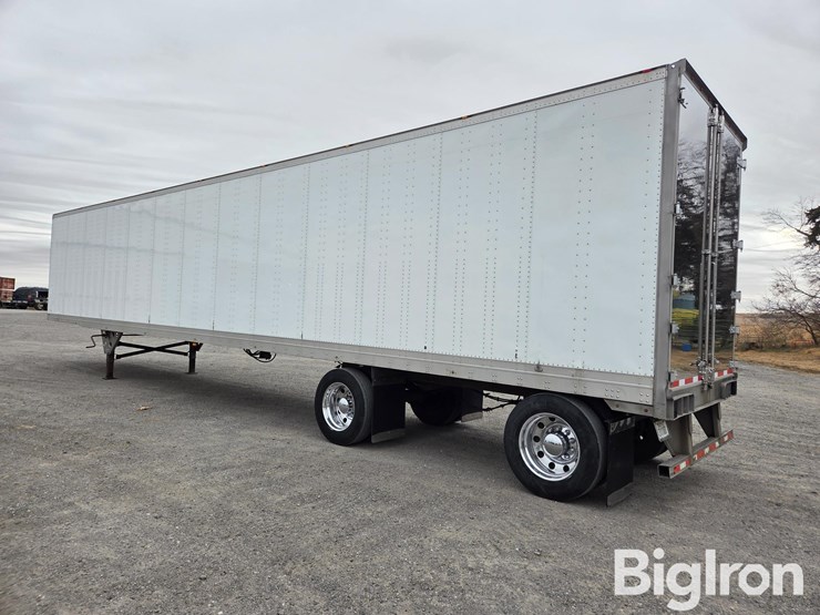 2017-utility-van-image-7