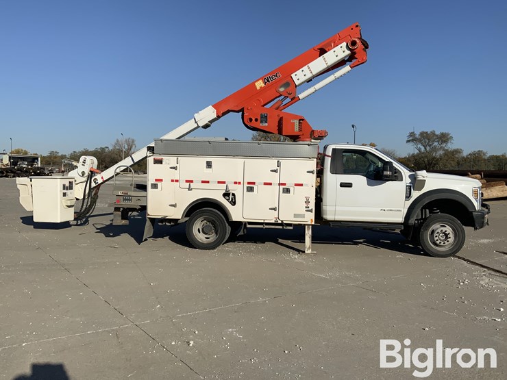 ford-f550-xl-image-4