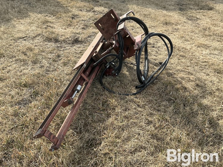 john-deere-3010-image-2