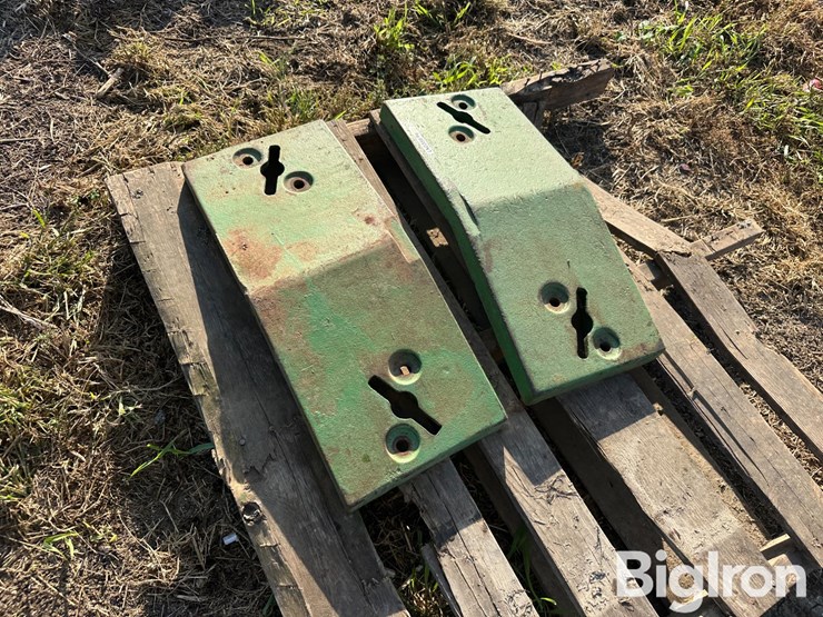 john-deere-10-image-4