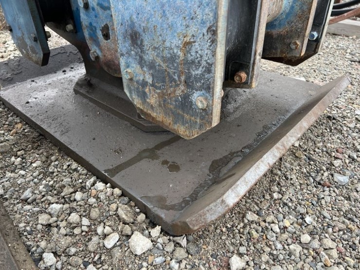 29"-plate-compactor-image-5