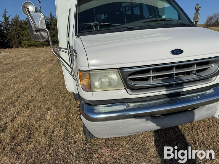 ford-e450-image-10