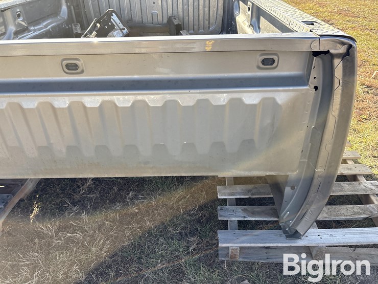 chevrolet-8'-pickup-box-image-10