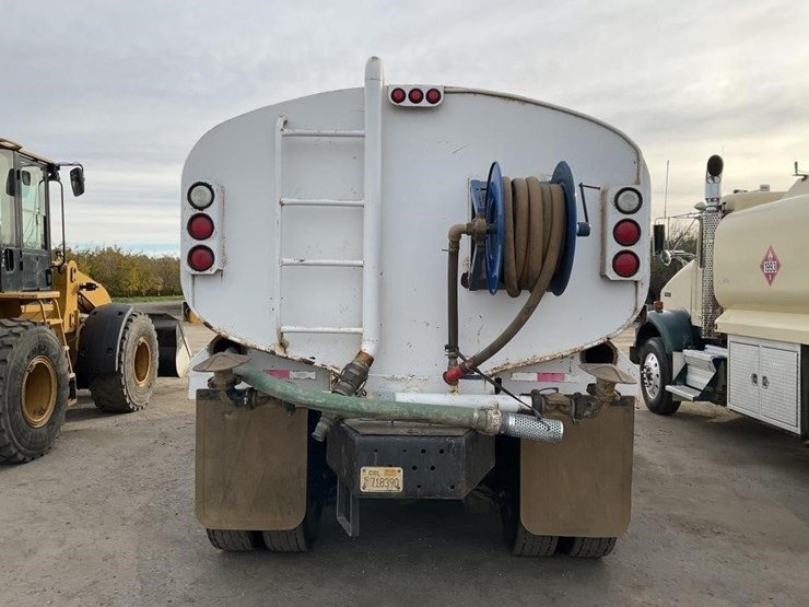 2012-kenworth-t800-image-6