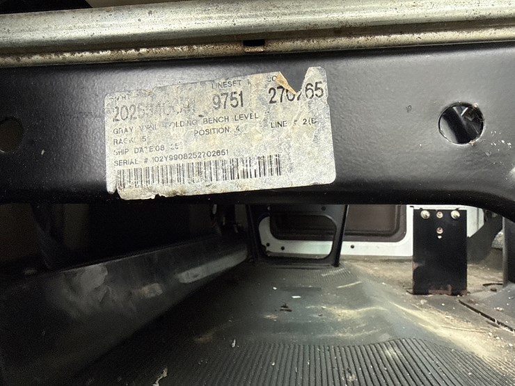 international-4900-image-31