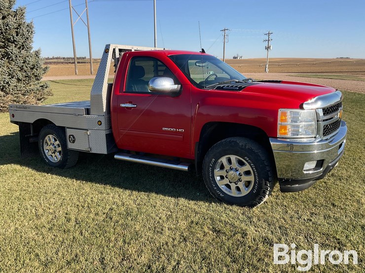 chevrolet-silverado-2500-image-3