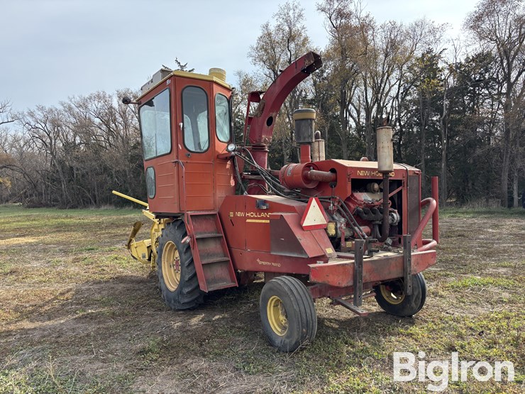 new-holland-1880-image-7