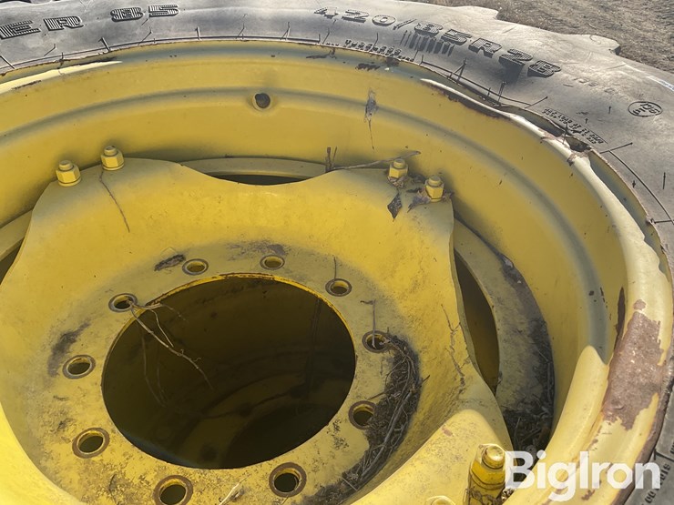 john-deere-420-image-12