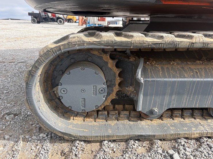 kubota-kx040-4-image-7