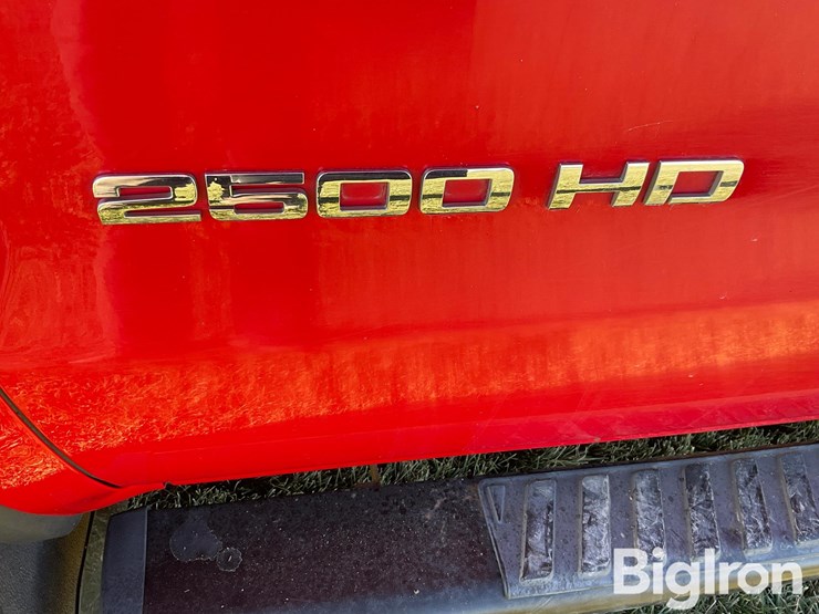 2017-gmc-sierra-2500-image-9