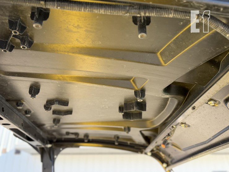 john-deere-gator-xuv-835m-image-15