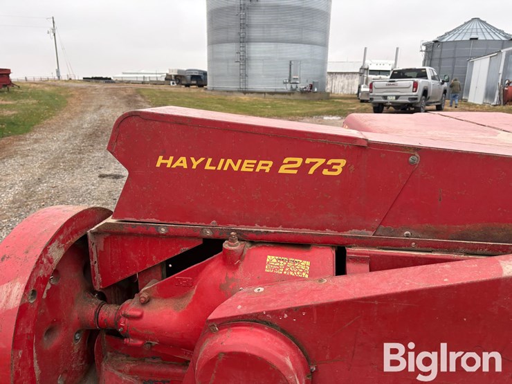 new-holland-273-image-16