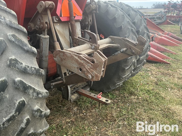 massey-ferguson-1135-image-15