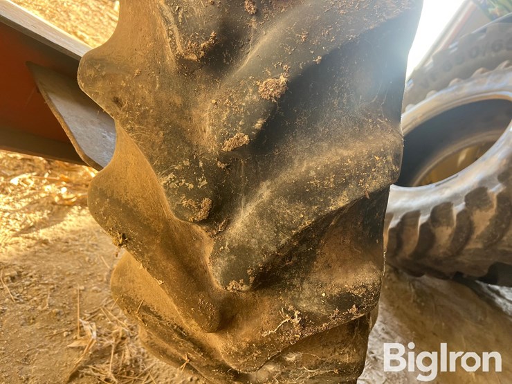 john-deere-8330-image-6