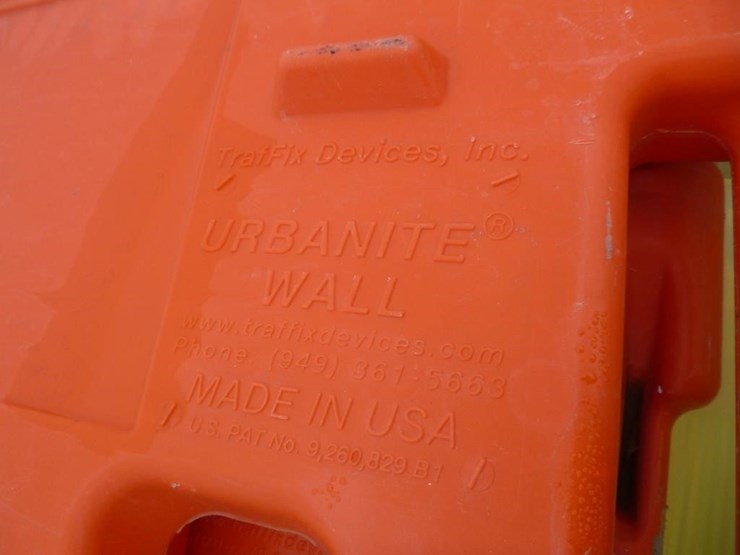 misc-traffic-cones-&-traffic-signs-image-6