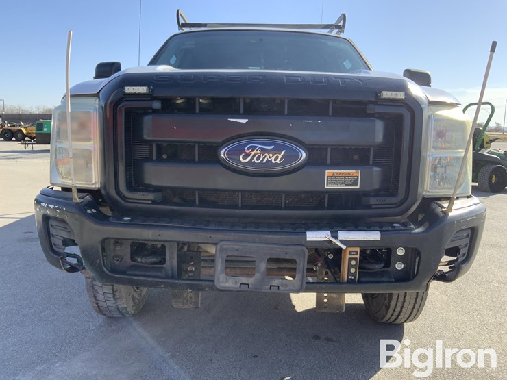 ford-f350-xl-image-9