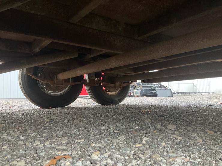 #2204-•-2007-chubbs-dump-trailer-image-21