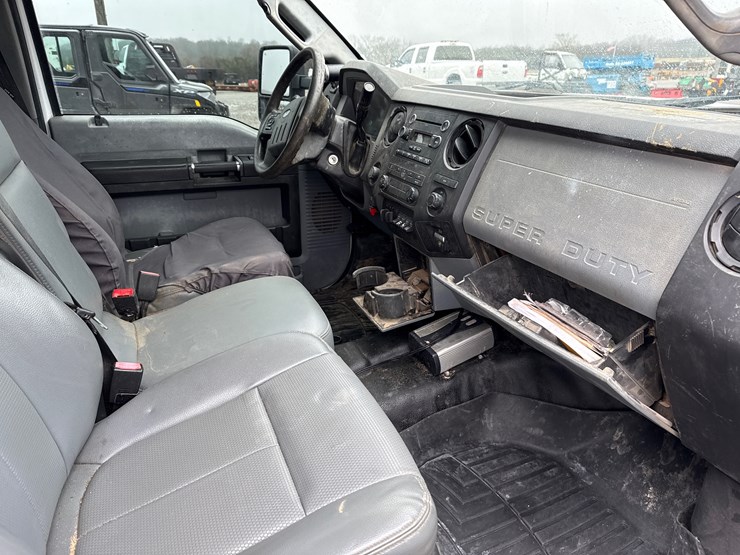 ford-f450-xl-image-27