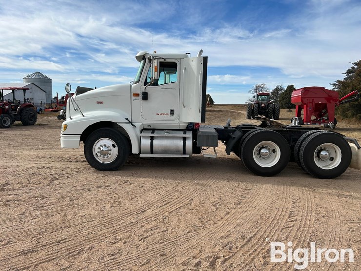 2003-international-9400-image-6