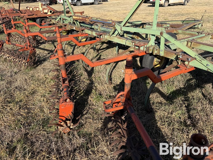 john-deere-25-image-20