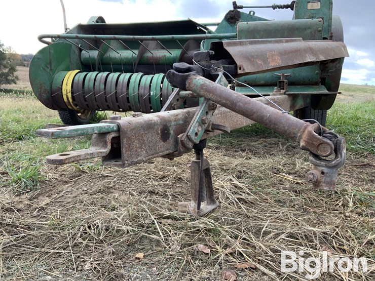 john-deere-14t-image-11