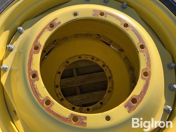 john-deere-8370r-image-12