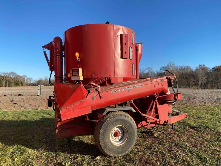 case-ih-1350-image-2