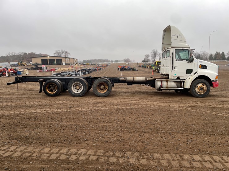 #1145-•-1998-ford-cab-and-chassis-(has-mn-title)-image-6