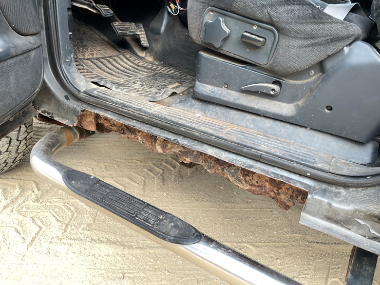 chevrolet-silverado-1500hd-image-48