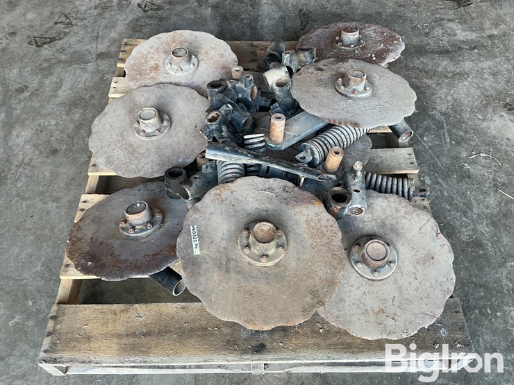 fertilizer-opening-disks-image-8