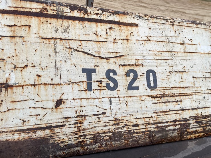 #301-•-terex-scissor-lift-image-13