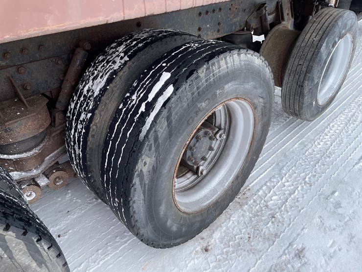 #1166-•-1987-autocar-dump-truck-(has-mn-title)-image-14