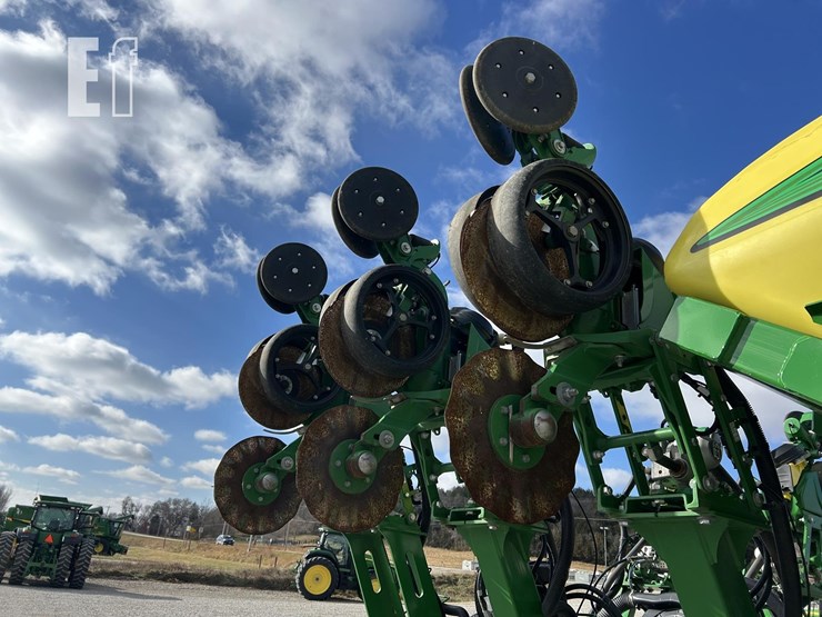 john-deere-1795-image-19