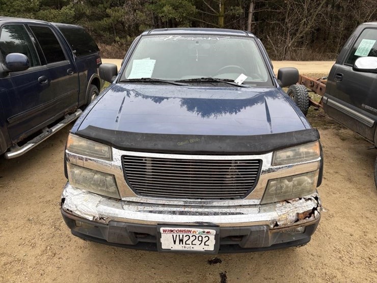 2005-gmc-regency-badlander-truck-image-2