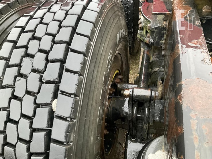 2007-kenworth-w900l-image-6