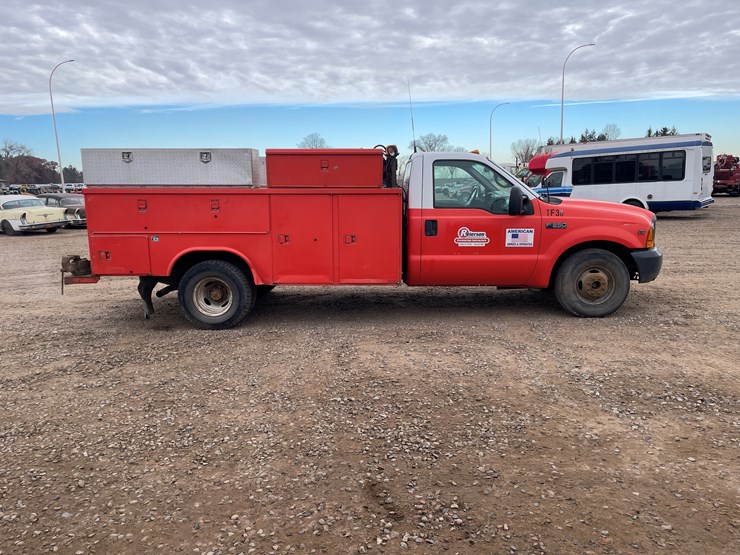 #1143-•-1999-ford-service-truck-(has-mn-title)-image-7