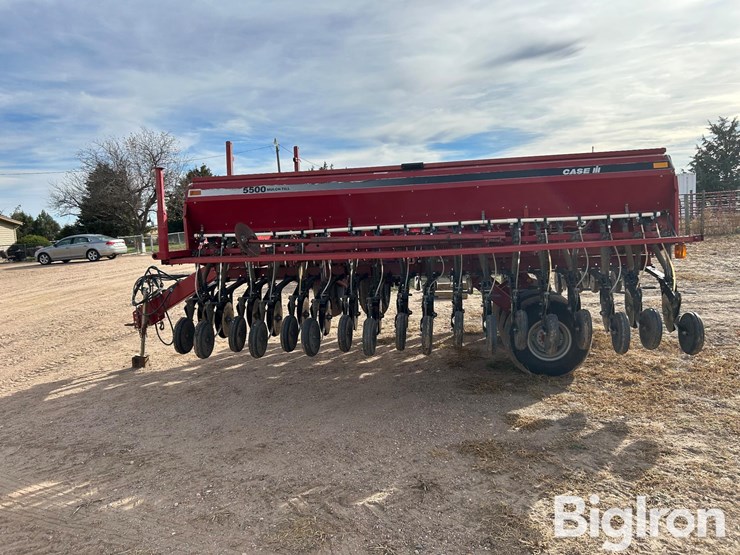 case-ih-5500-image-8