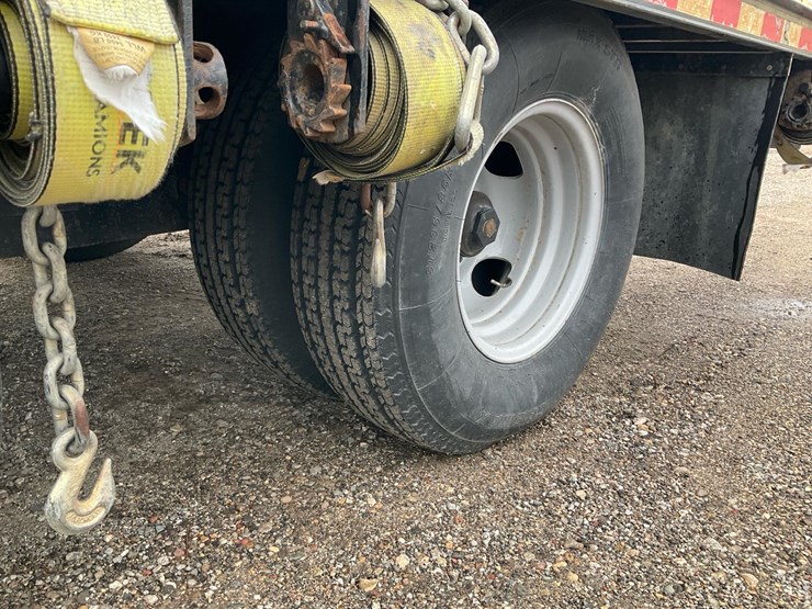 #2150-•-2017-roadster-trailer-with-a-farma-c6,-3-g2-loader-image-24