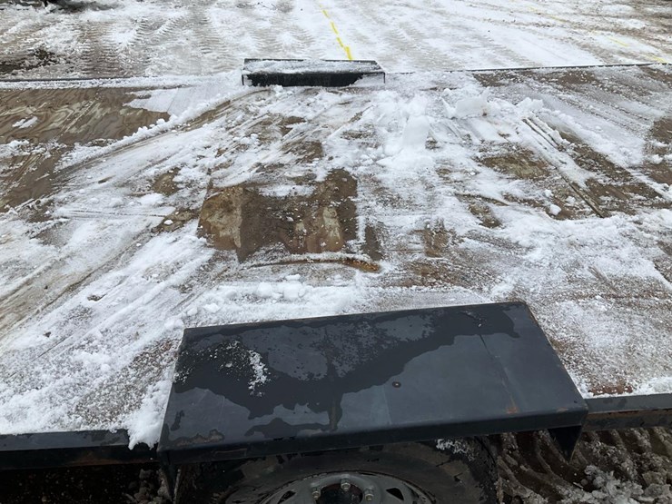 #2209-•-2021-flatbed-trailer*-image-17