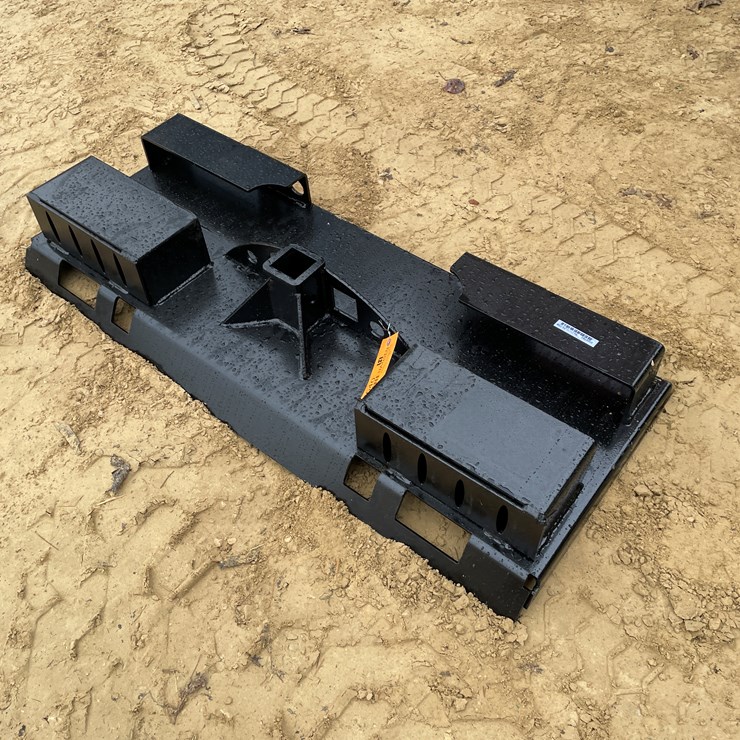 #2541 • New Pinnacle Heavy Duty Do-All Receiver Hitch Skid Steer Plate with Chain Buckets