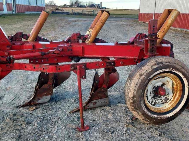 case-ih-450-image-3