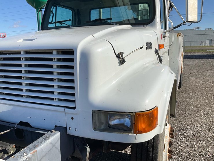 2001-international-4900-image-14