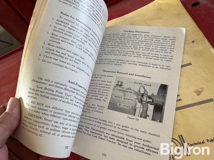 i&t-shop-service-case-parts-book-image-7