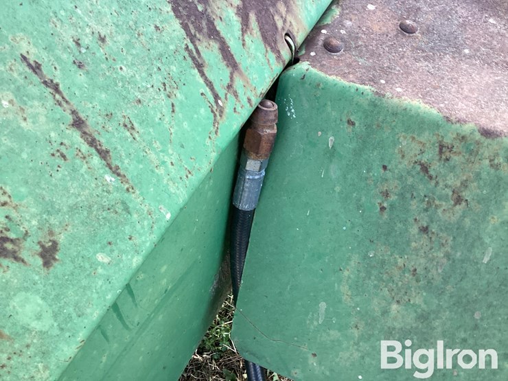 john-deere-450-image-19