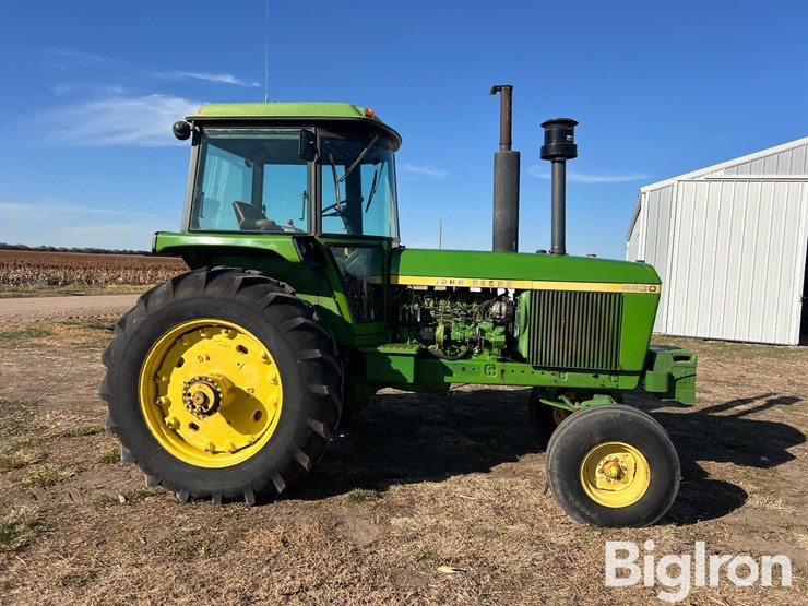 john-deere-4430-image-6